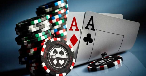 Chơi Poker với bài Poker đôi to như thế nào chuẩn xác nhất?