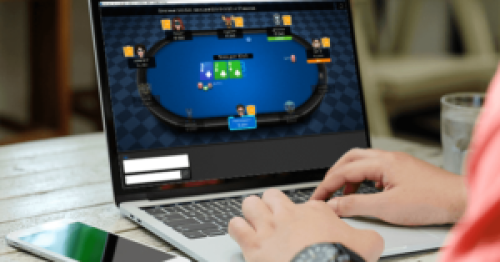 Ưu điểm và nhược điểm khi chơi Poker online là gì?